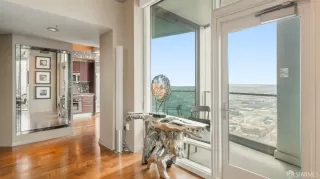 Photo #6: 423752631 Listing 