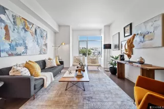 Photo #2: 423752818 Listing