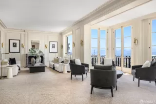 Photo #6: 423753167 Listing 