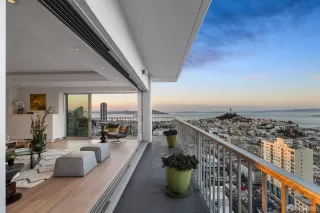 More Details about MLS # 423753172 : 10 MILLER PLACE #2300