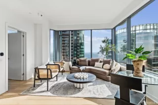 Photo #4: 423754064 Listing 