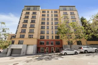 Photo #3: 423755018 Listing 