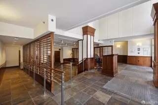 Photo #4: 423755018 Listing 