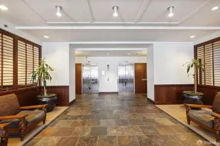 Photo #6: 423755018 Listing 