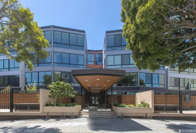 MLS: 423755545 Condo For Sale