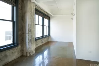 Photo #5: 423756253 Listing 