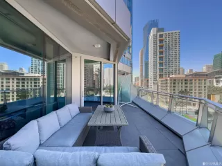 Photo #4: 423756600 Listing