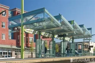 Photo #6: 423756775 Listing