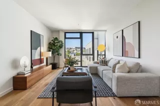 More Details about MLS # 423757470 : 300 IVY STREET #512