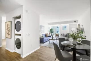 Photo #4: 423758265 Listing 