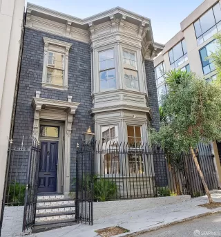 Photo #2: 423758284 Listing 