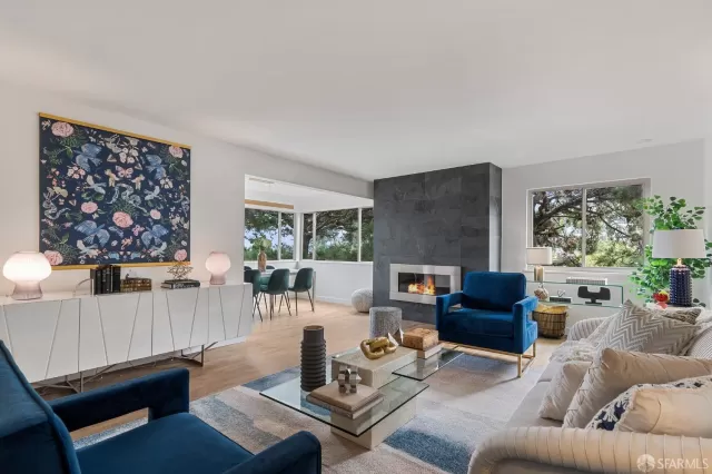 MLS: 423758475 Condo For Sale