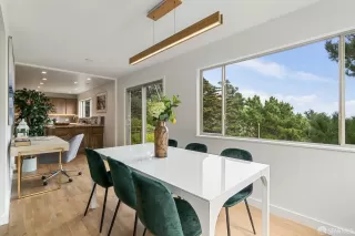 Photo #5: 423758475 Listing 