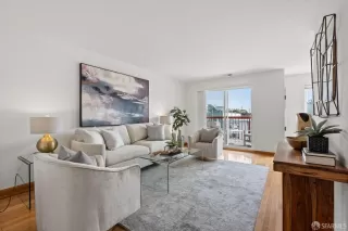 Photo #6: 423758566 Listing 