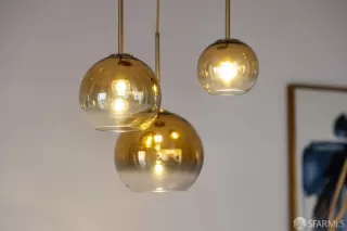 Photo #3: 423758946 Listing 