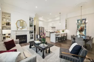 Photo #4: 423759202 Listing 