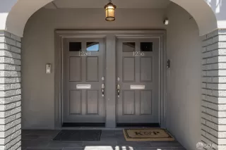 Photo #4: 423760478 Listing 