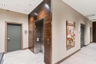 Photo #5: 423760479 Listing