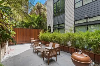 Photo #4: 423760484 Listing 