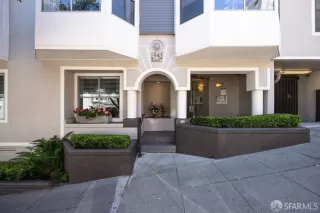 Photo #1: 423760560 Listing