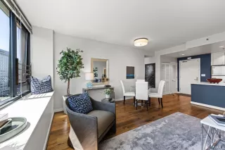 Photo #6: 423761372 Listing 