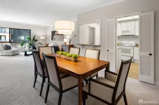 Photo #3: 423900031 Listing