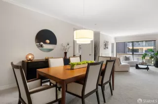 Photo #5: 423900031 Listing