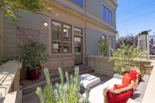 Photo #4: 423900040 Listing 