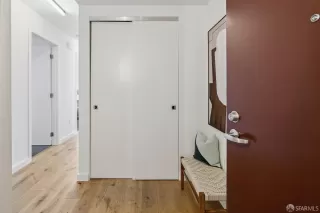 Photo #5: 423900259 Listing