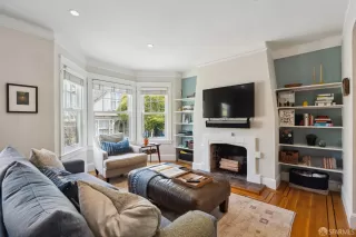 Photo #5: 423900409 Listing 