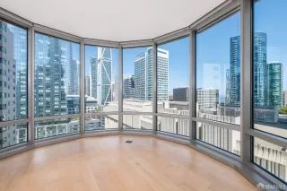 Photo #3: 423900439 Listing