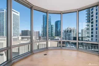 Photo #4: 423900439 Listing