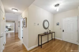 Photo #2: 423904604 Listing 