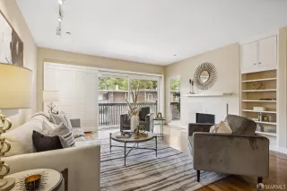 Photo #5: 423904604 Listing 