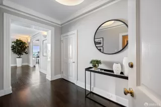 Photo #3: 423905871 Listing