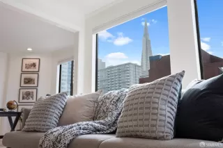 Photo #1: 423906028 Listing 