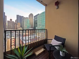 Photo #3: 423906266 Listing 