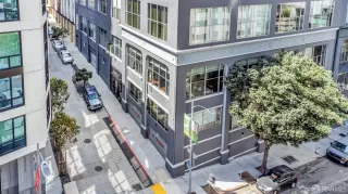 Photo #1: 423906904 Listing