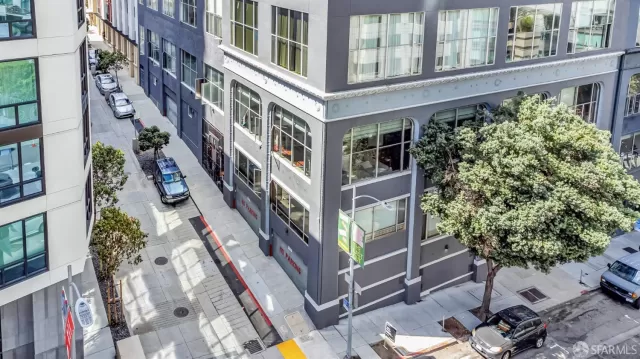 MLS: 423906904 Condo For Sale