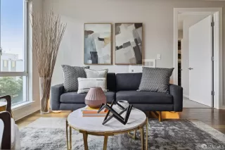 Photo #6: 423907561 Listing 