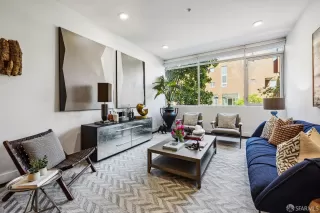 More Details about MLS # 423907581 : 733 FRONT STREET #302