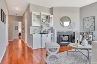 Photo #3: 423907791 Listing