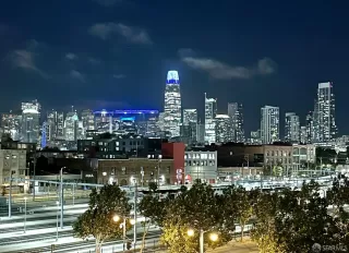 Photo #1: 423907932 Listing