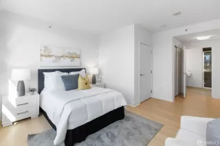 Photo #6: 423907932 Listing