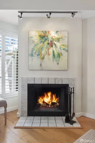 Photo #4: 423907992 Listing