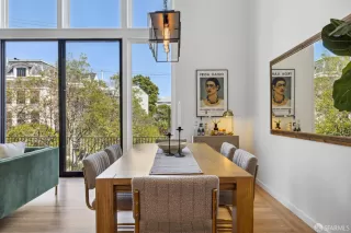 Photo #5: 423908676 Listing 