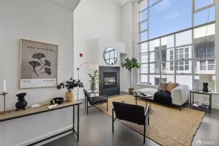 Photo #5: 423908889 Listing 