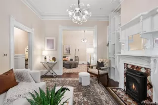 Photo #1: 423909014 Listing 