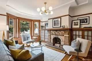 Photo #1: 423909208 Listing