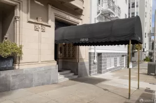 Photo #3: 423909225 Listing 